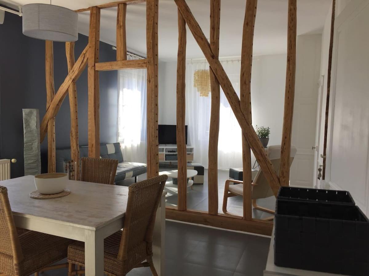 Le Sarment Apartment แซงต์-เมเนออูลด์ ภายนอก รูปภาพ